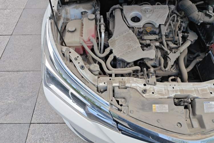 Used Toyota Corolla 2017 Revised Version 1.2T S-CVT GL Engine Bay Right