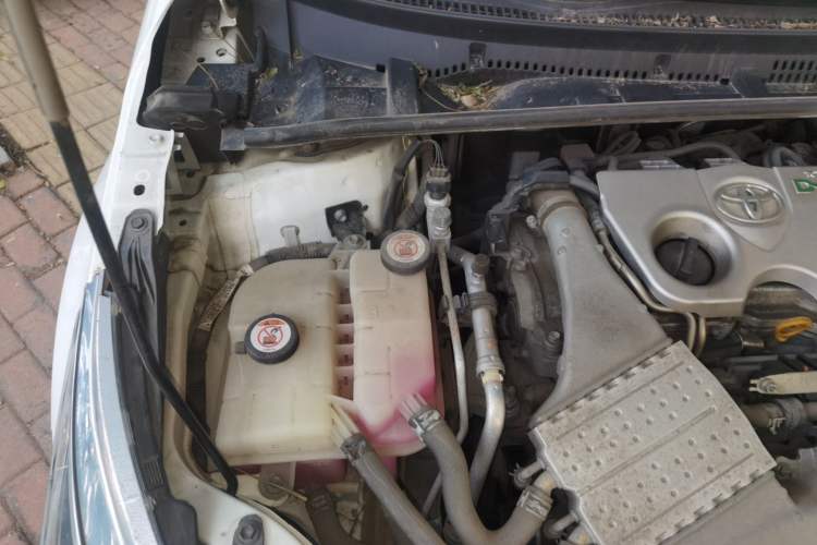 Used Toyota Corolla 2017 Revised Version 1.2T S-CVT GL-i Engine Bay Right