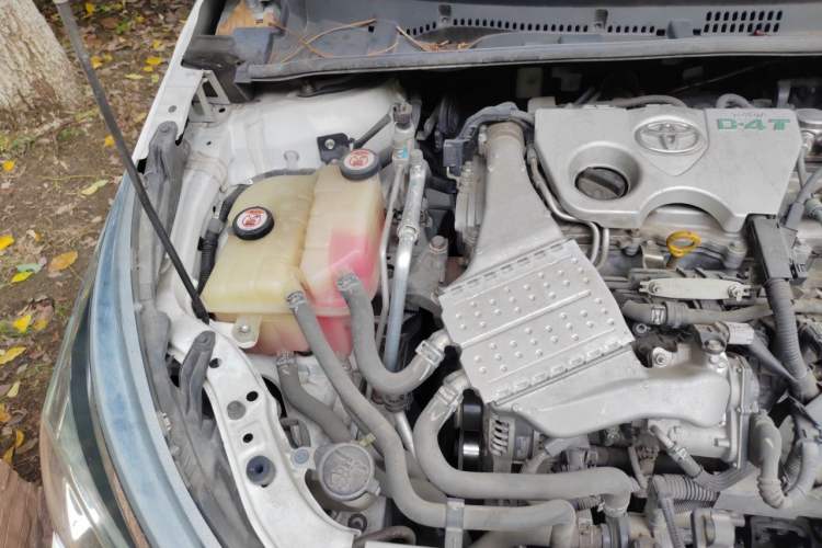 Used Toyota Corolla 2017 Revised Version 1.2T S-CVT GL-i Engine Bay Right