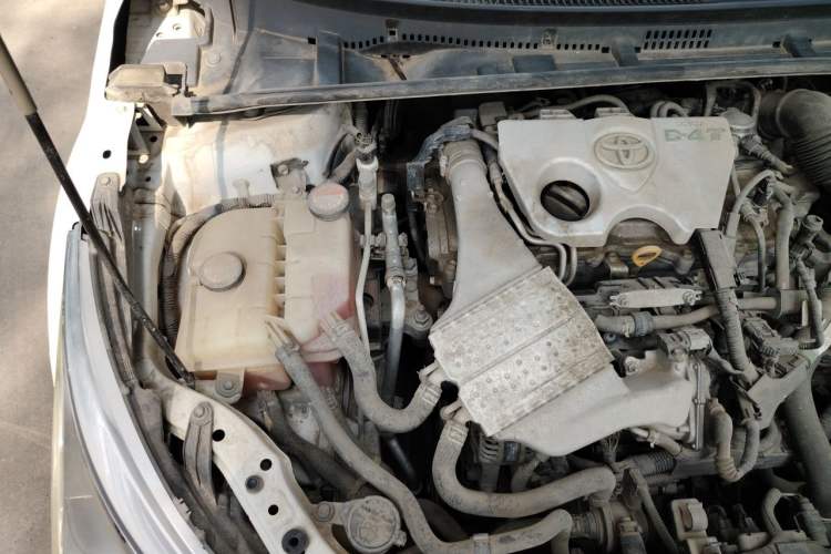 Used Toyota Corolla 2017 1.2T CVT GL-i Engine Bay Right