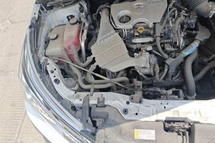 Used Toyota Corolla 2017 Revised Version 1.2T S-CVT GL Engine Bay Right