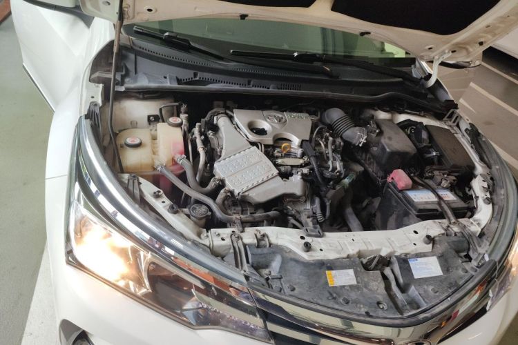 Used Toyota Corolla 2017 Revised Version 1.2T S-CVT GL-i Leather Edition Engine Bay Right