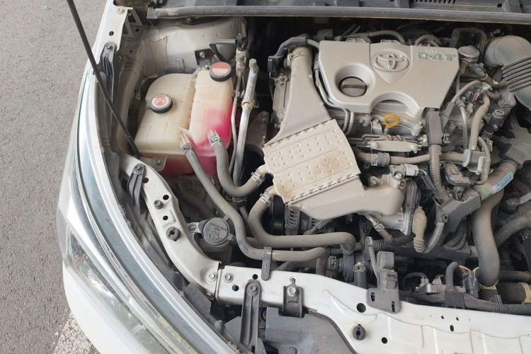 Used Toyota Corolla 2017 Revised Version 1.2T S-CVT GL-i Engine Bay Right