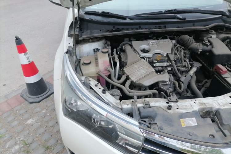 Used Toyota Corolla 2017 1.2T CVT GL Engine Bay Right