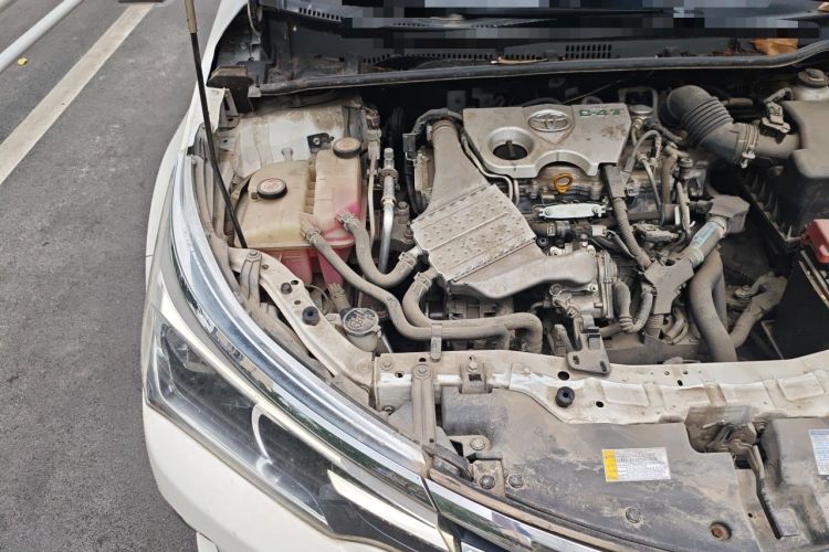 Used Toyota Corolla 2017 Revised Version 1.2T S-CVT GL-i Engine Bay Right