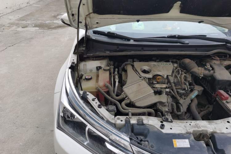 Used Toyota Corolla 2017 Revised Version 1.2T S-CVT GL-i Engine Bay Right