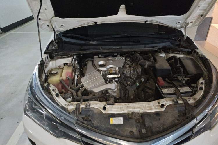 Used Toyota Corolla 2017 Revised Version 1.2T S-CVT GL-i Engine Bay Right