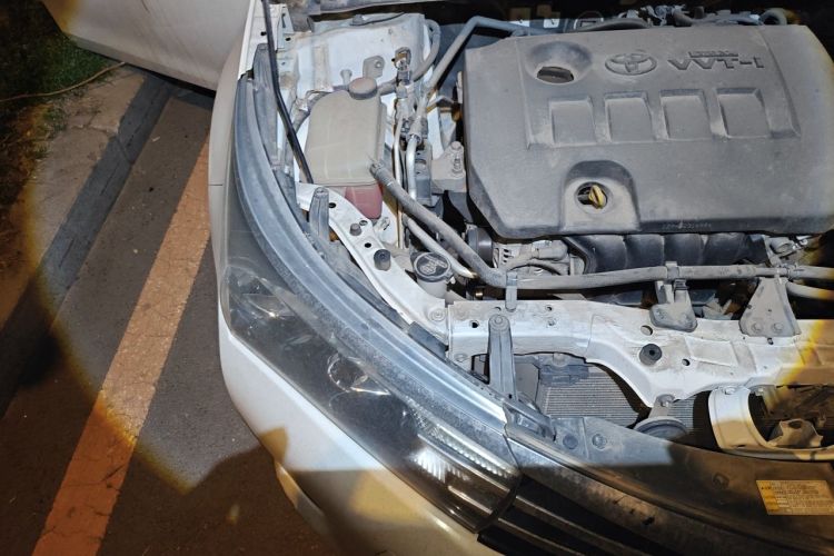 Used Toyota Corolla 2017 Revised Version 1.6L S-CVT GL Engine Bay Right
