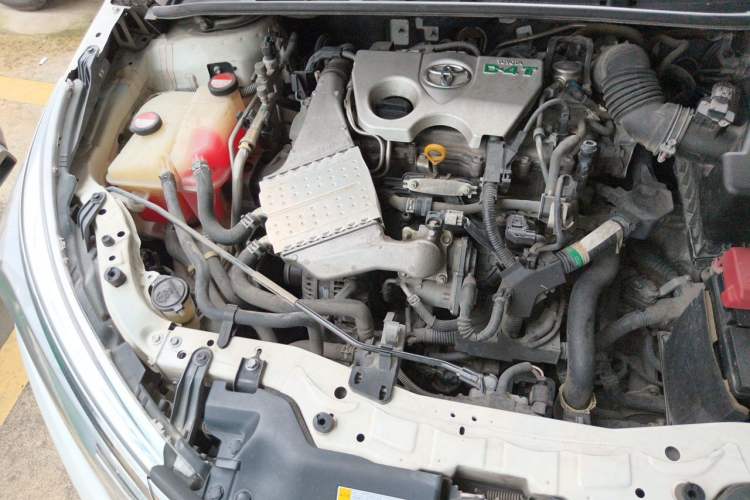 Used Toyota Corolla 2017 1.2T CVT GL-i Leather Edition Engine Bay Right