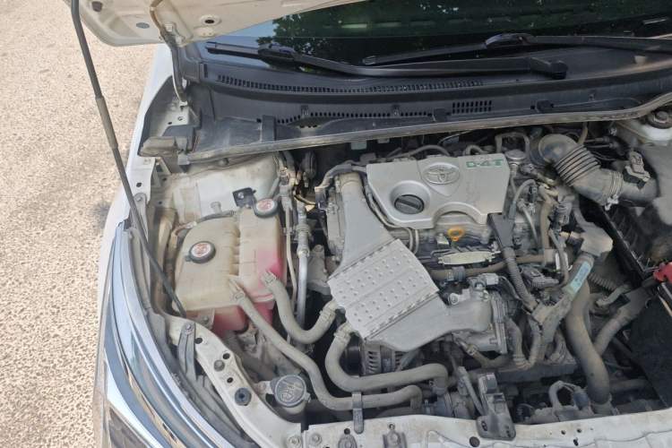Used Toyota Corolla 2017 Revised Version 1.2T S-CVT GL-i Engine Bay Right