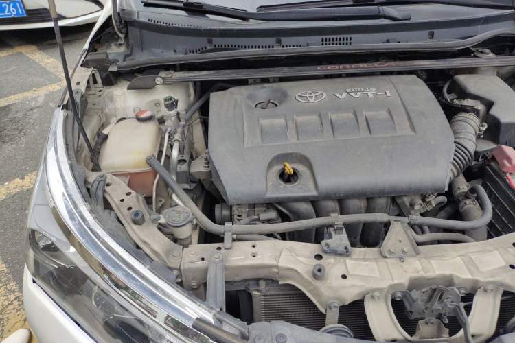 Used Toyota Corolla 2017 1.6L CVT GL Engine Bay Right
