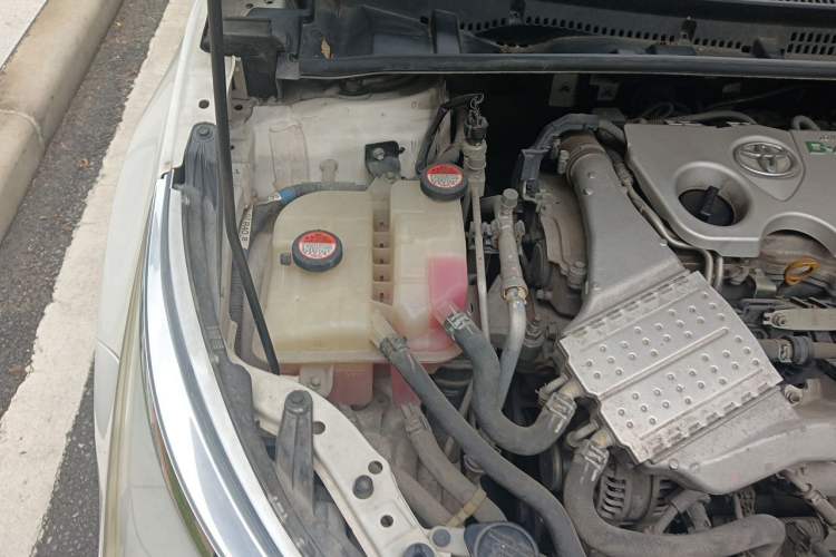 Used Toyota Corolla 2017 1.2T CVT GL Engine Bay Right
