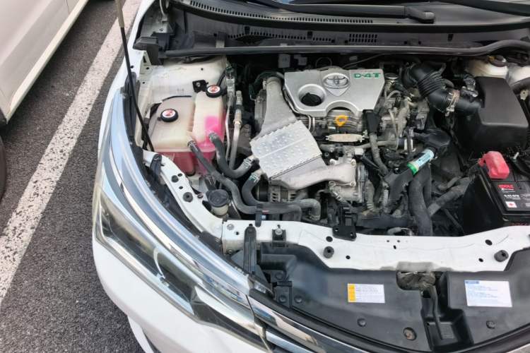 Used Toyota Corolla 2017 Revised Version 1.2T S-CVT GL-i Engine Bay Right