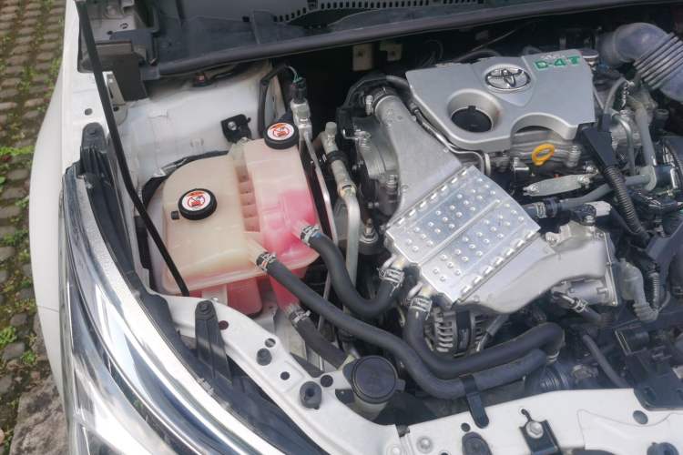 Used Toyota Corolla 2017 Revised Version 1.2T S-CVT GL Engine Bay Right