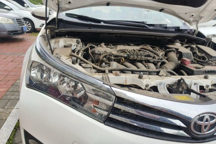 Used Toyota Corolla 2017 1.6L CVT GL Engine Bay Right