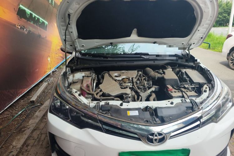 Used Toyota Corolla 2017 Revised Version 1.2T S-CVT GL Engine Bay Right