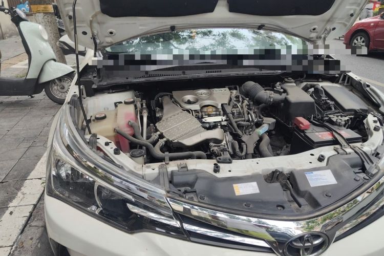 Used Toyota Corolla 2017 Revised Version 1.2T S-CVT GL-i Engine Bay Right