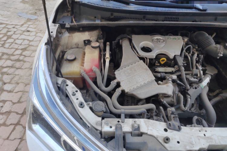 Used Toyota Corolla 2017 Revised Version 1.2T S-CVT GL Engine Bay Right
