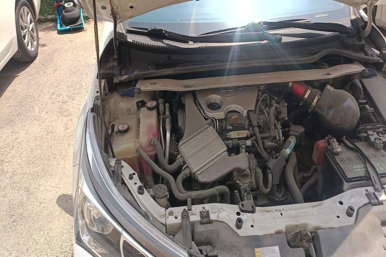 Used Toyota Corolla 2017 Revised Version 1.2T S-CVT GL-i Engine Bay Right