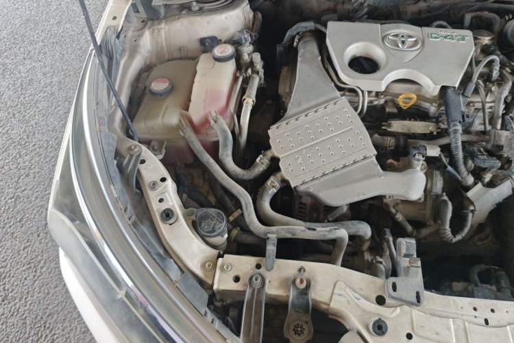 Used Toyota Corolla 2017 1.2T CVT GL Engine Bay Right