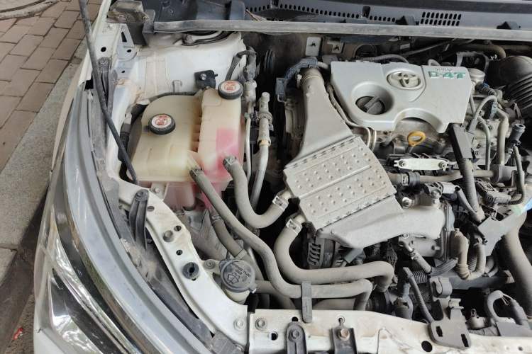 Used Toyota Corolla 2017 Revised Version 1.2T S-CVT GL-i Engine Bay Right