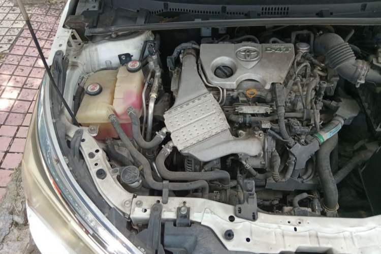Used Toyota Corolla 2017 Revised Version 1.2T S-CVT GL Engine Bay Right
