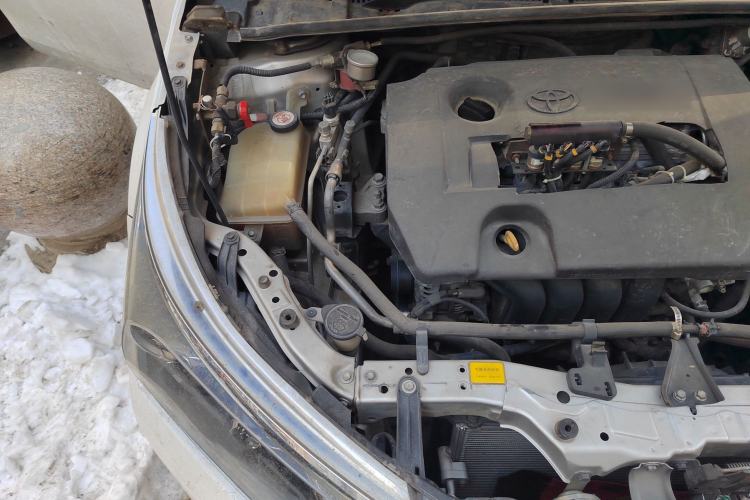 Used Toyota Corolla 2017 Revised Version 1.6L Manual GL Engine Bay Right