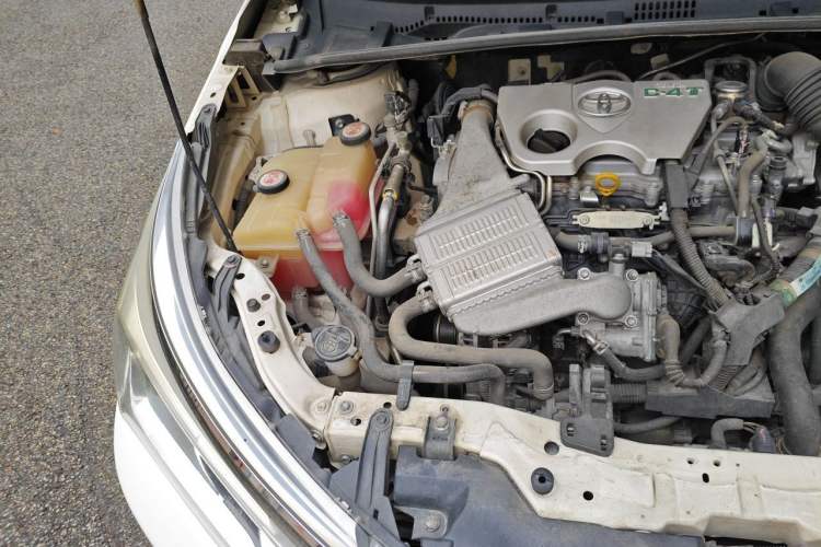 Used Toyota Corolla 2017 Revised Version 1.2T S-CVT GL-i Engine Bay Right