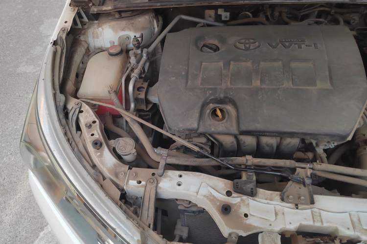Used Toyota Corolla 2017 1.6L CVT GL Engine Bay Right