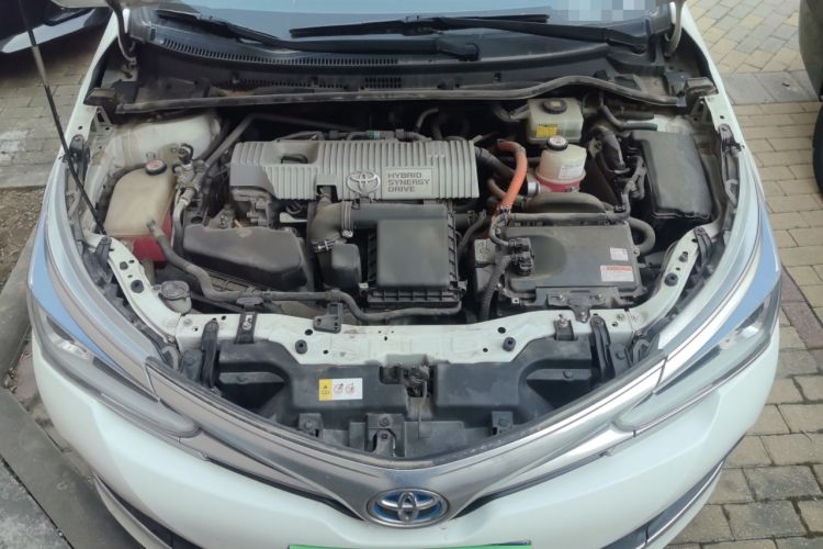 Used Toyota Corolla 2017 Revised Dual-Engine 1.8L E-CVT Elite Edition Engine Bay