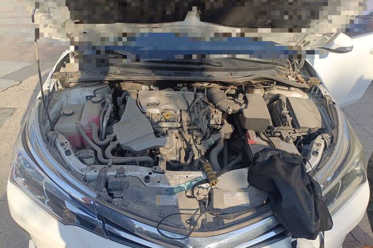 Used Toyota Corolla 2017 Revised Version 1.2T S-CVT GL Engine Bay