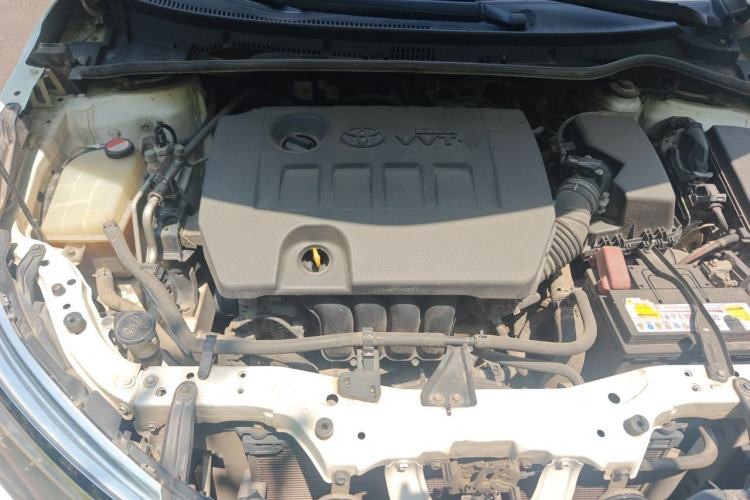 Used Toyota Corolla 2017 1.6L CVT GL Engine Bay