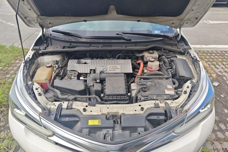 Used Toyota Corolla 2017 Revised Dual-Engine 1.8L E-CVT Elite Edition Engine Bay