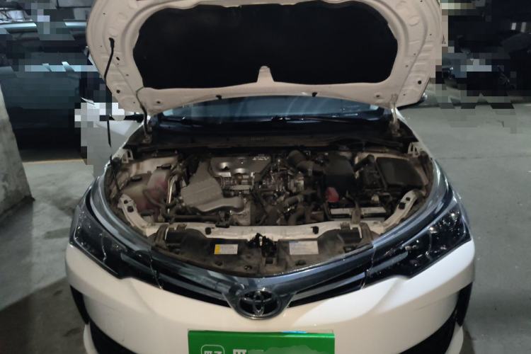 Used Toyota Corolla 2017 Revised Version 1.2T S-CVT GL Engine Bay