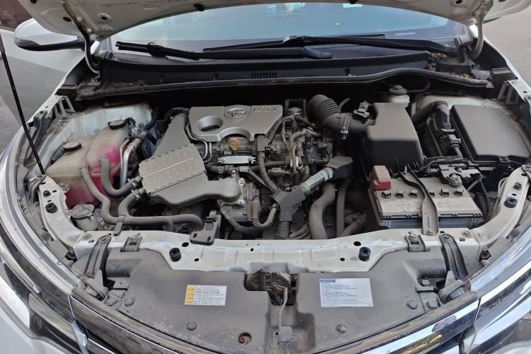 Used Toyota Corolla 2017 Revised Version 1.2T S-CVT GL Engine Bay