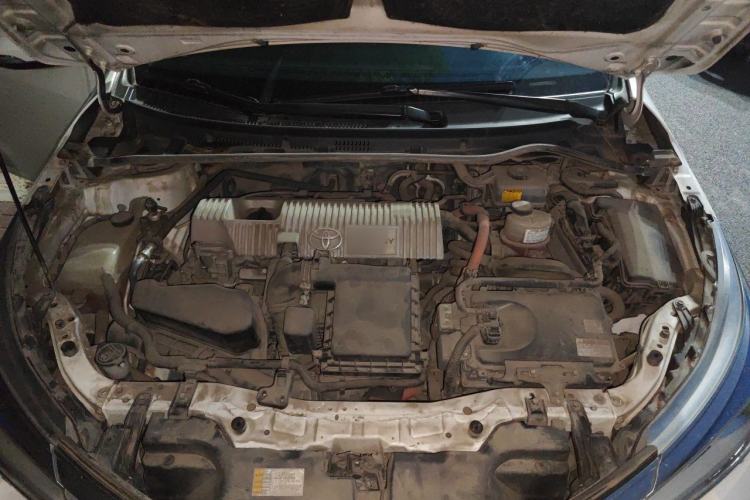 Used Toyota Corolla 2017 Revised Dual-Engine 1.8L E-CVT Leading Edition Engine Bay