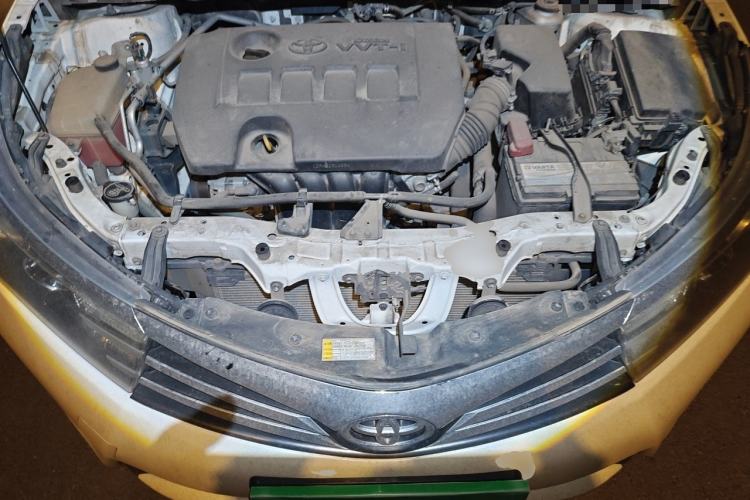 Used Toyota Corolla 2017 Revised Version 1.6L S-CVT GL Engine Bay