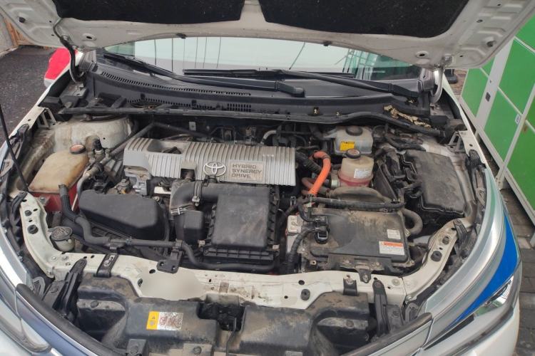 Used Toyota Corolla 2017 Revised Dual-Engine 1.8L E-CVT Elite Edition Engine Bay