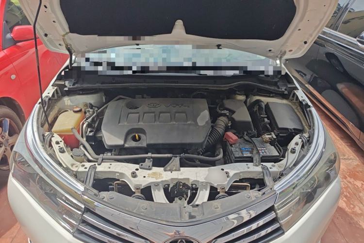 Used Toyota Corolla 2017 1.6L CVT GL Engine Bay
