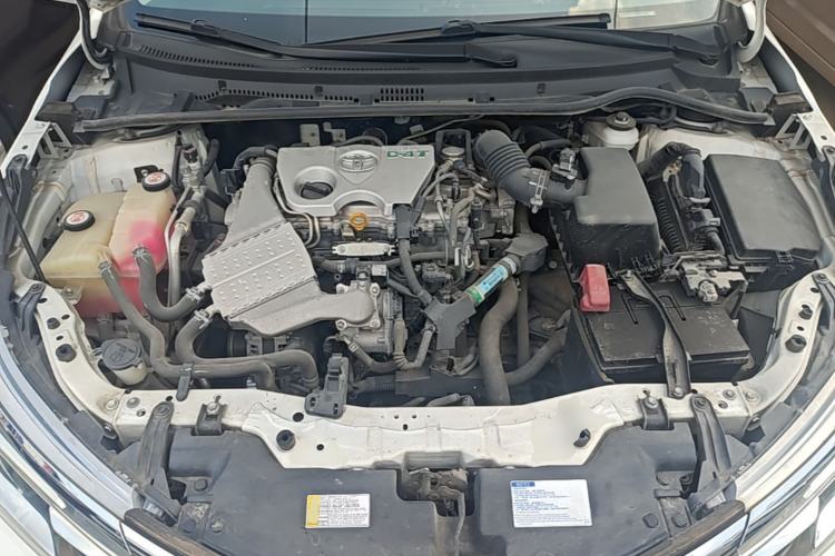 Used Toyota Corolla 2017 Revised Version 1.2T S-CVT GL Engine Bay
