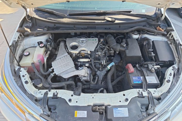 Used Toyota Corolla 2017 Revised Version 1.2T S-CVT GL Engine Bay