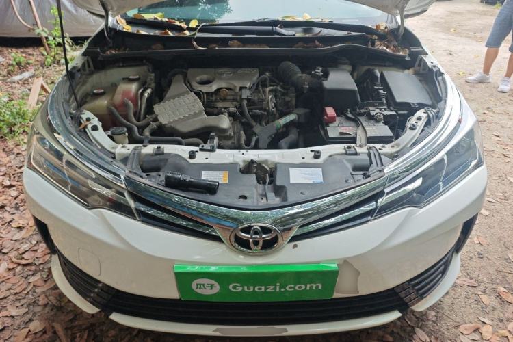 Used Toyota Corolla 2017 Revised Version 1.2T S-CVT GL-i Engine Bay