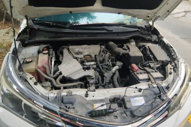 Used Toyota Corolla 2017 Revised Version 1.2T S-CVT GL Engine Bay