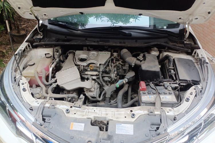 Used Toyota Corolla 2017 Revised Version 1.2T S-CVT GL Engine Bay
