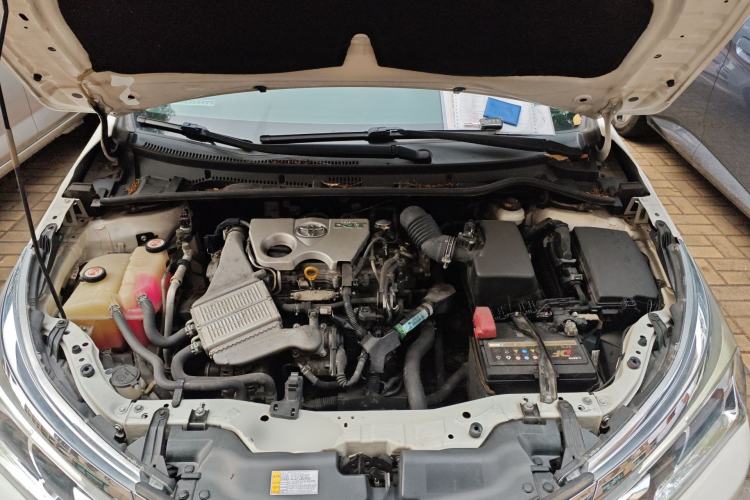 Used Toyota Corolla 2017 Revised Version 1.2T S-CVT GL Engine Bay