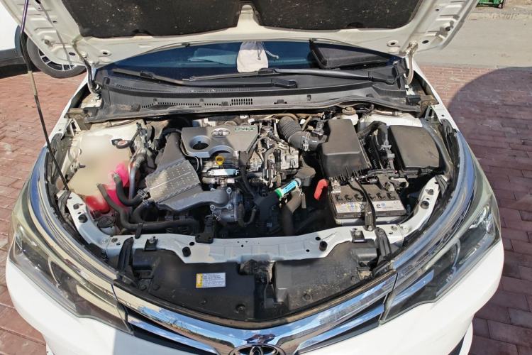 Used Toyota Corolla 2017 Revised Version 1.2T S-CVT GL-i Engine Bay