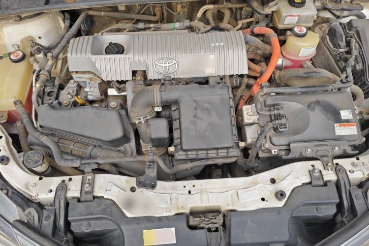 Used Toyota Corolla 2017 Revised Dual-Engine 1.8L E-CVT Leading Edition Engine Bay