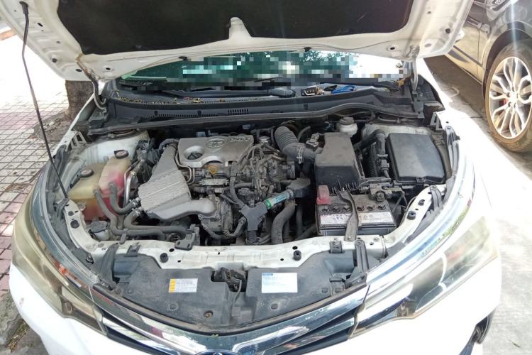 Used Toyota Corolla 2017 Revised Version 1.2T S-CVT GL Engine Bay