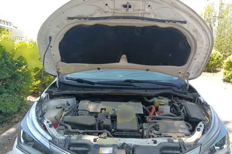 Used Toyota Corolla 2017 Revised Dual-Engine 1.8L E-CVT Elite Edition Engine Bay