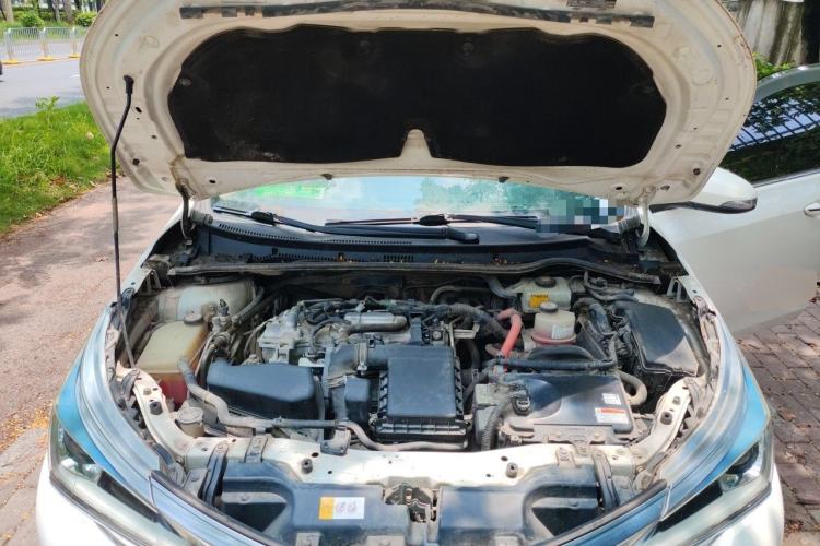 Used Toyota Corolla 2017 Revised Dual-Motor 1.8L E-CVT Pioneer Edition Engine Bay